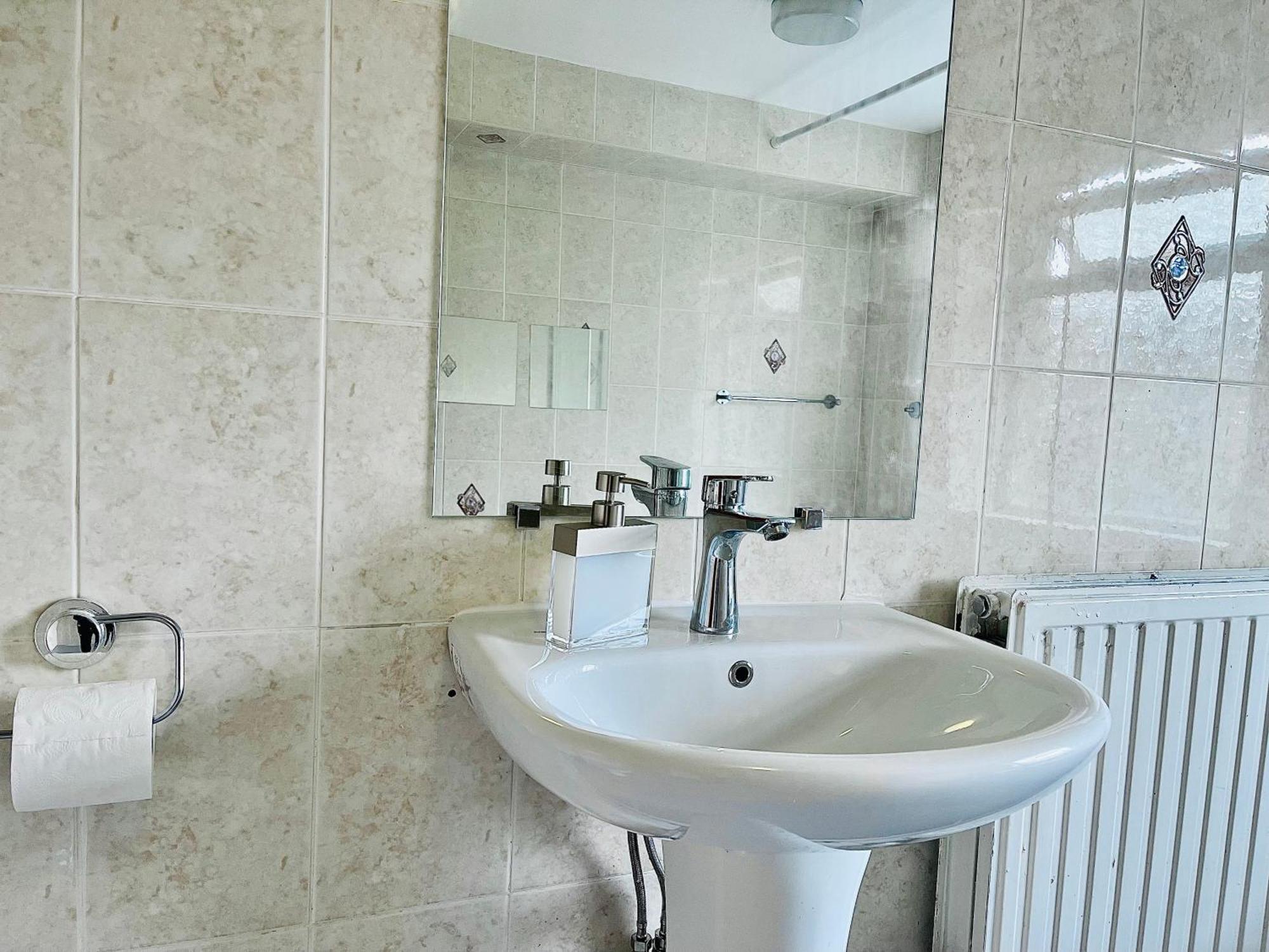 2 Bedroom Flat In Central 런던 외부 사진